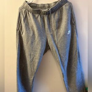 Nike Men's Sportswear Club Fleece Joggers